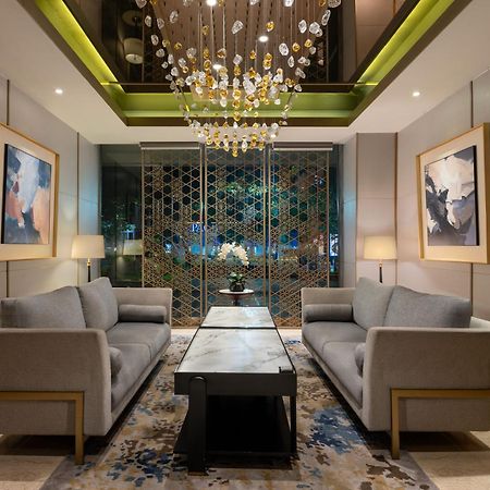 Hotel Santika Premiere Gubeng Surabaia Exterior foto