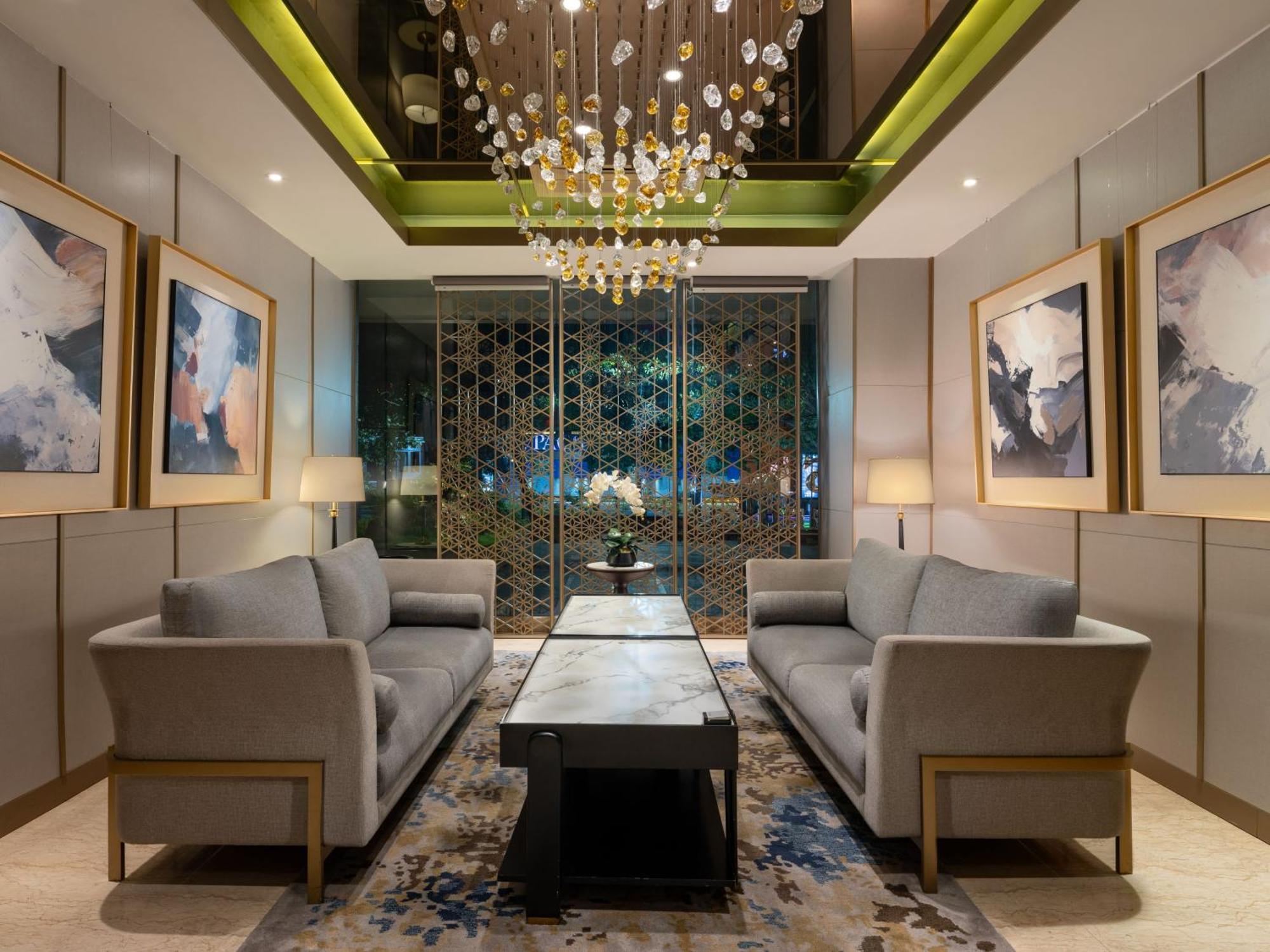 Hotel Santika Premiere Gubeng Surabaia Exterior foto