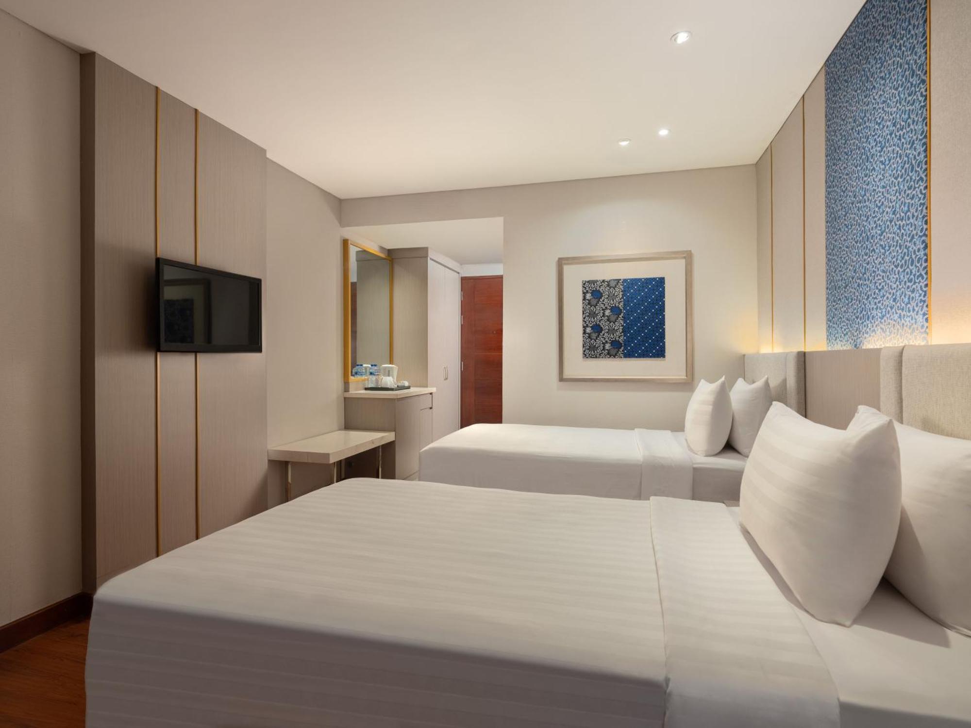 Hotel Santika Premiere Gubeng Surabaia Exterior foto
