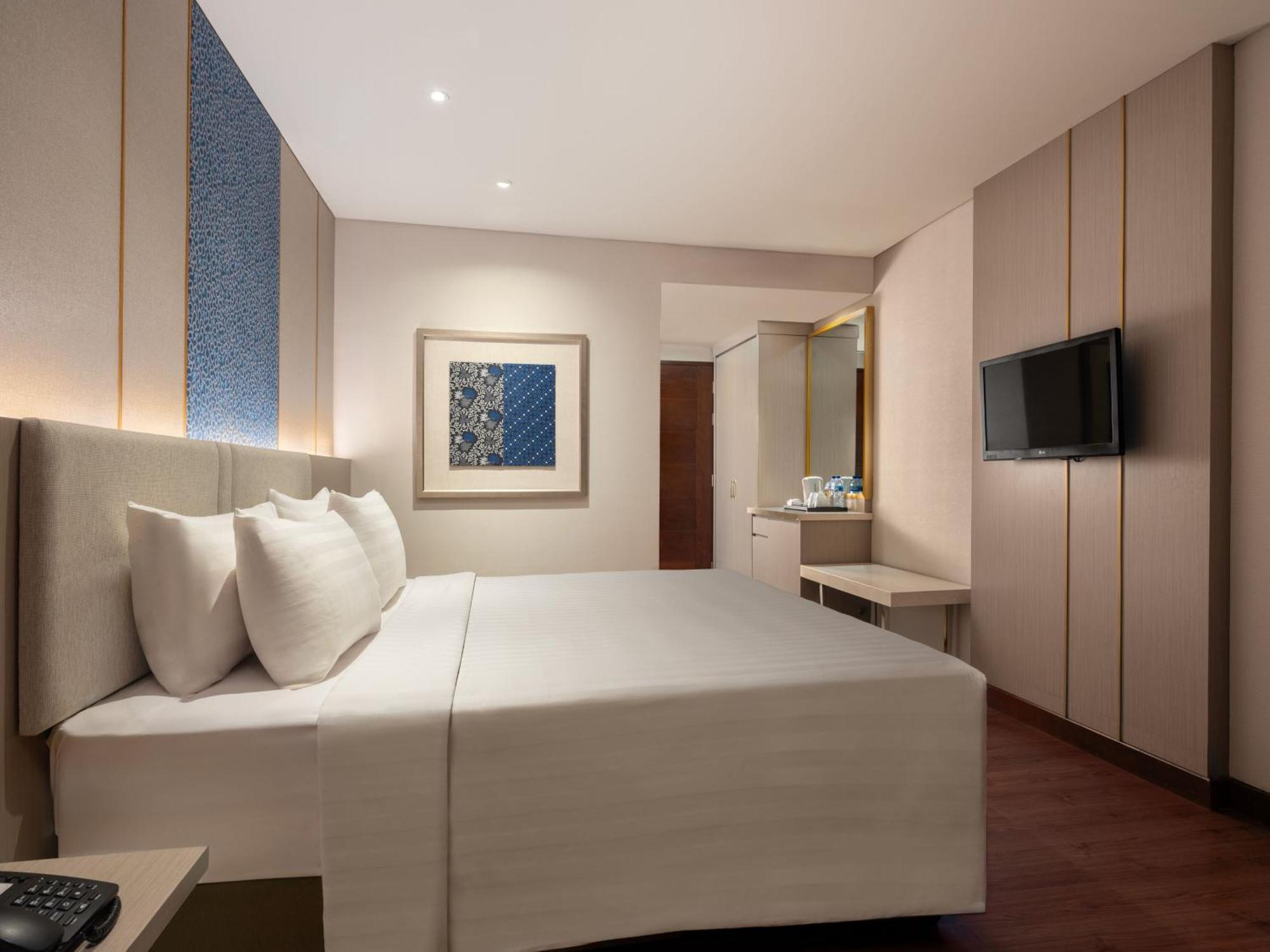 Hotel Santika Premiere Gubeng Surabaia Exterior foto